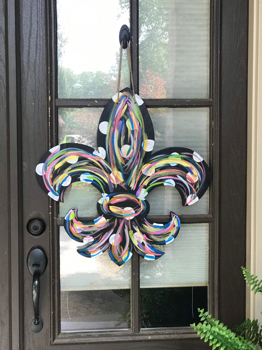 Fleur de Lis with Polka Dot