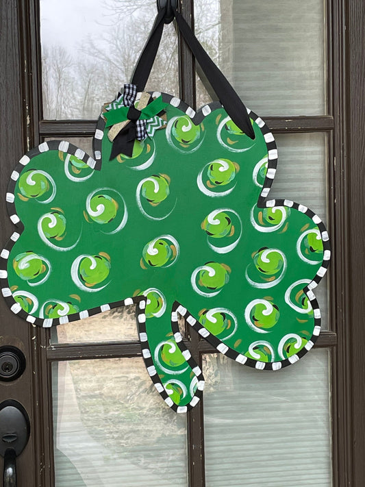 Green Shamrock with swirls