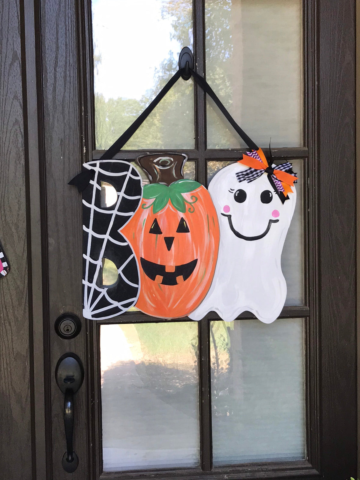 BOO