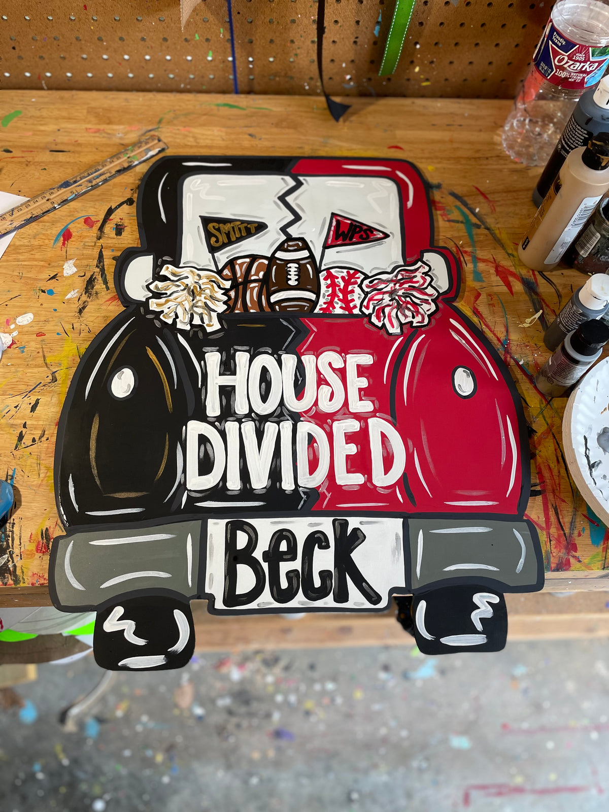 Two Team House Divided Truck